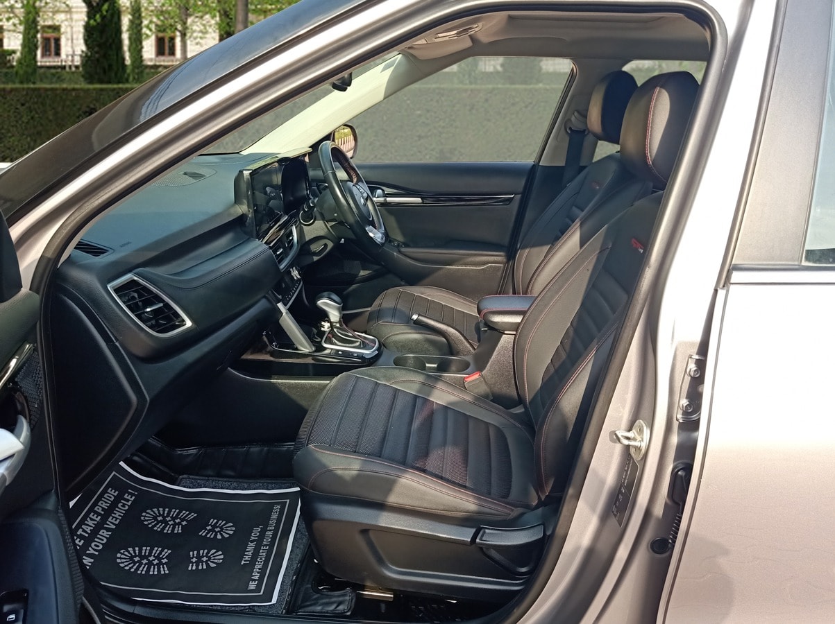 Seltos image 16 Seltos image 16