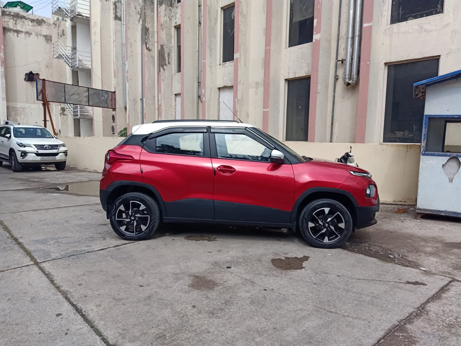 Punch image 6 Punch image 6