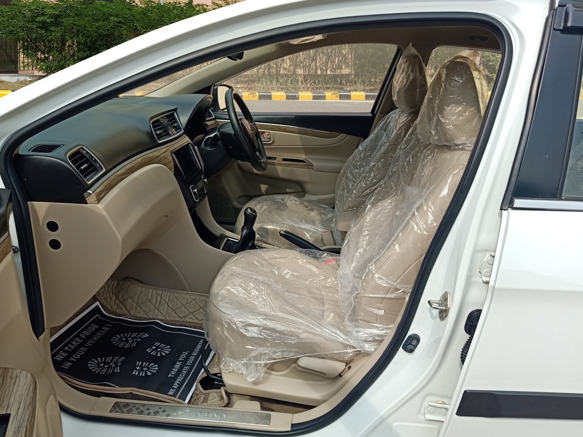 Ciaz image 16 Ciaz image 16