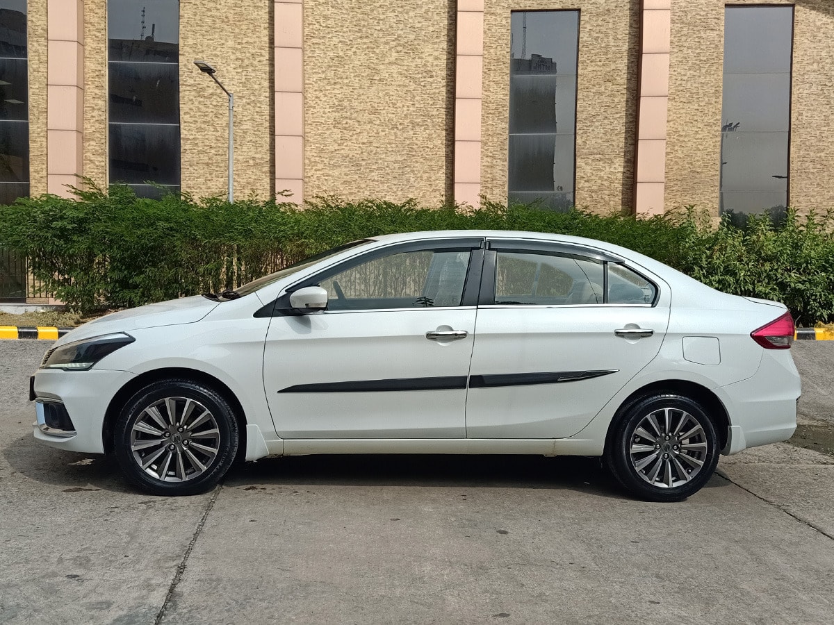 Ciaz image 2 Ciaz image 2