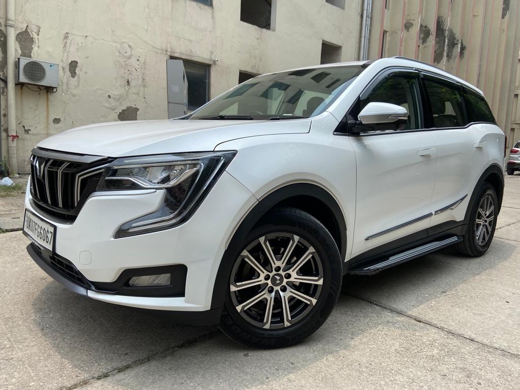 XUV700 image 1 XUV700 image 1