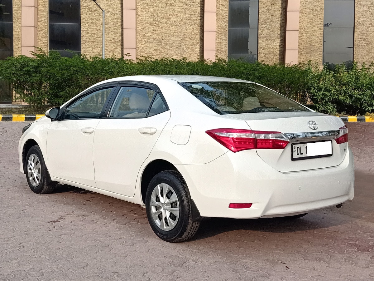 Corolla Altis image 3 Corolla Altis image 3