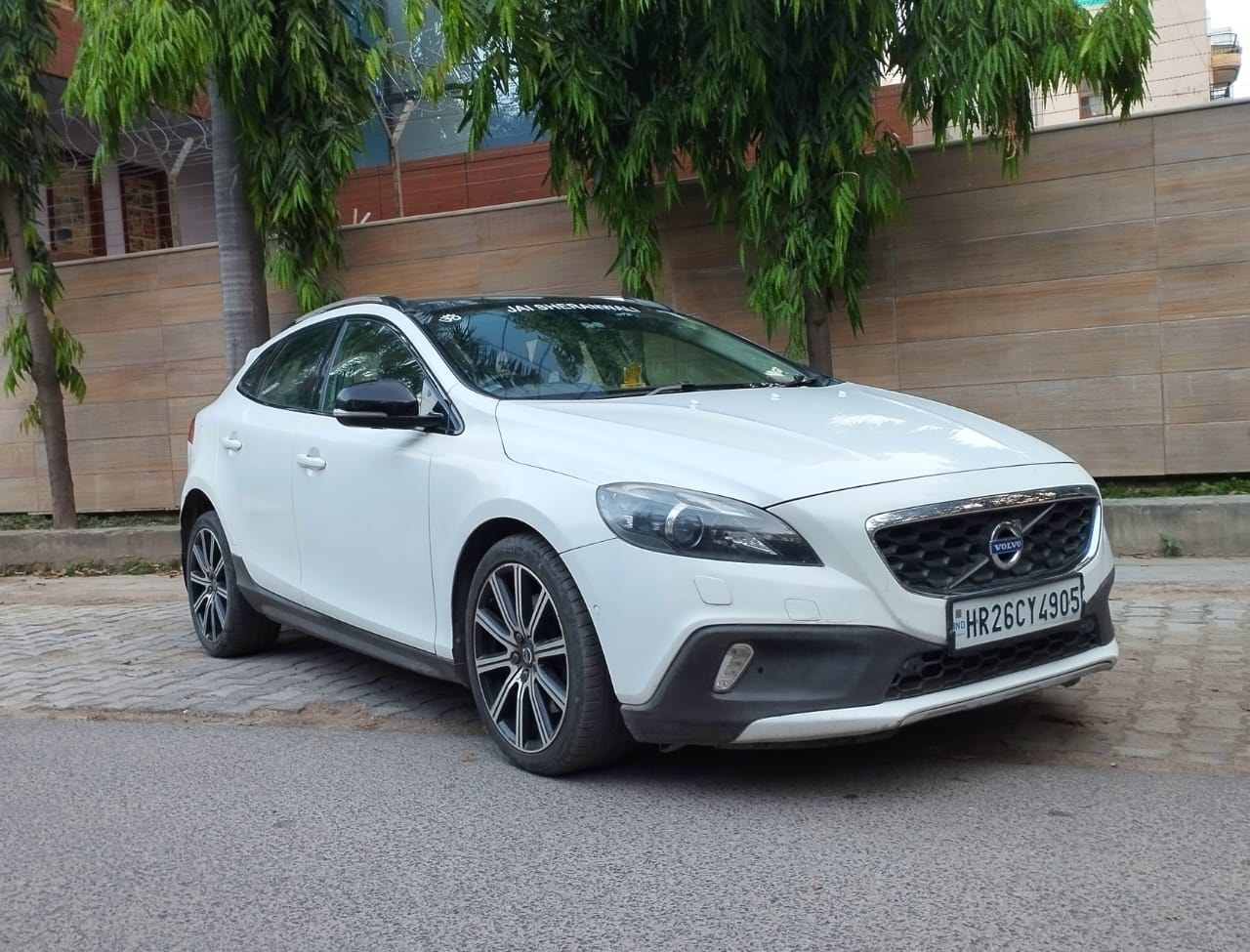 V40 image 7 V40 image 7