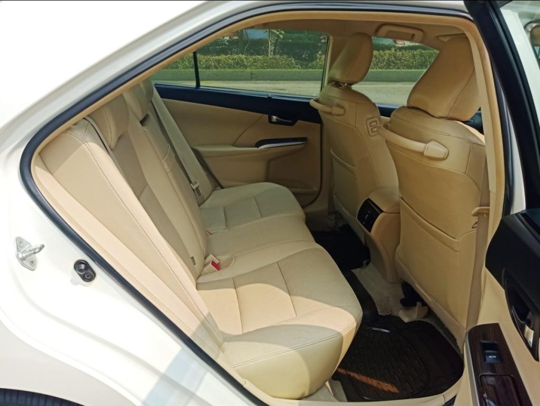 Camry image 15 Camry image 15