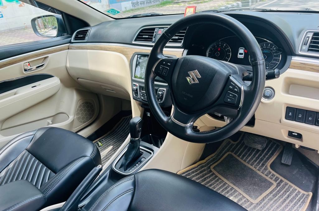 Ciaz image 12 Ciaz image 12