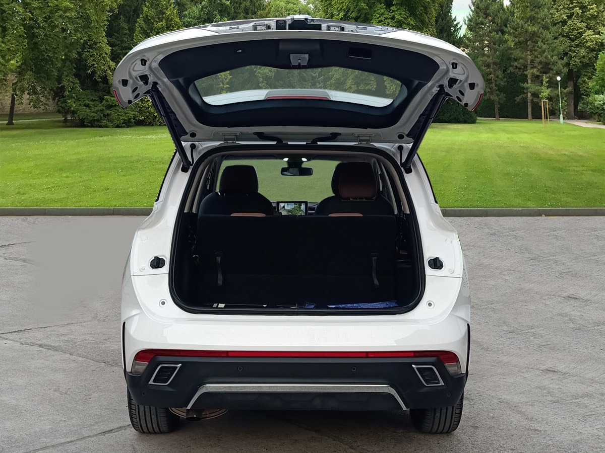 Hector Plus image 10 Hector Plus image 10