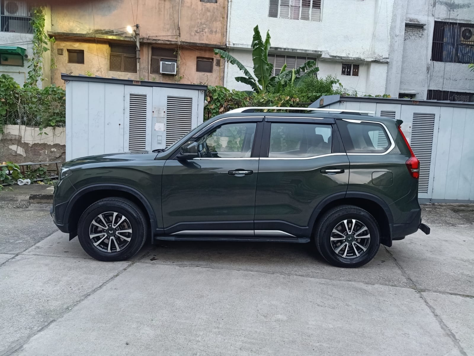 Scorpio-N image 2 Scorpio-N image 2