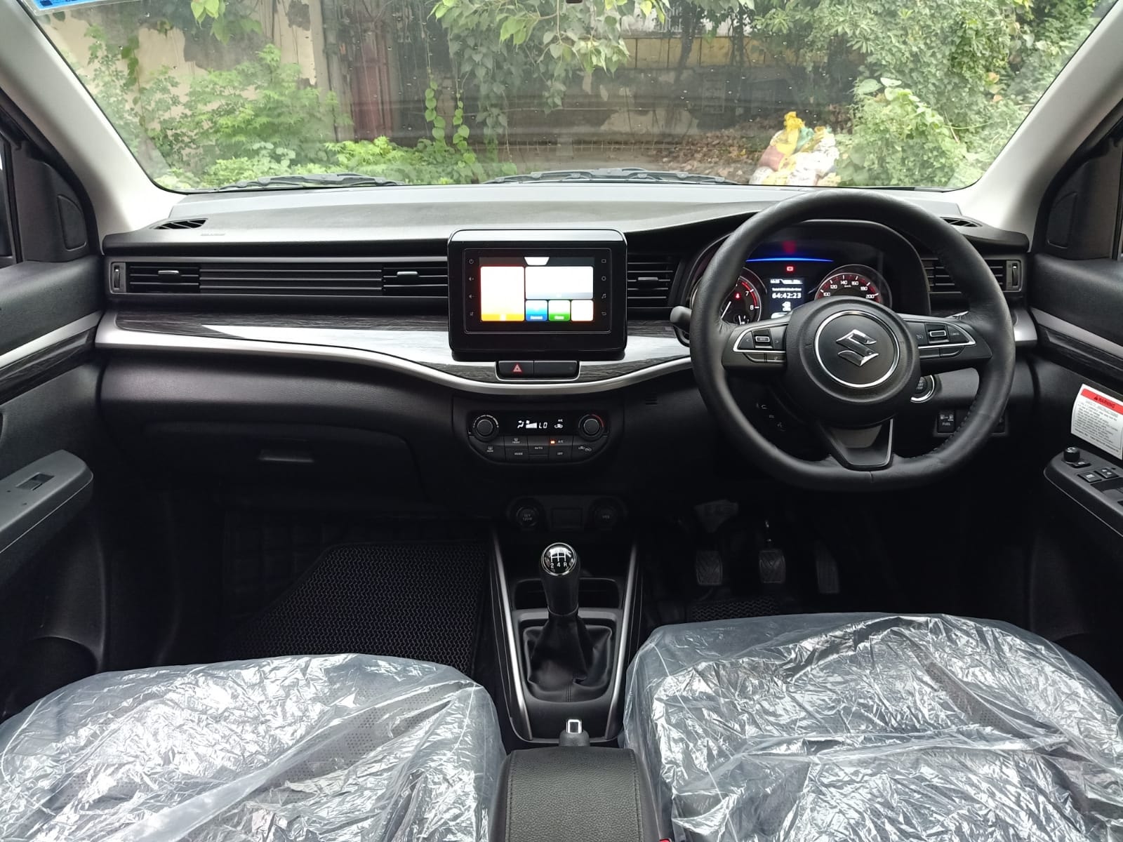 XL6 image 14 XL6 image 14