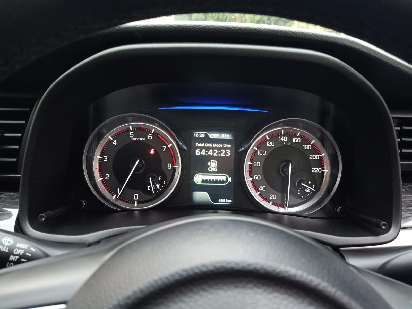 XL6 image 11 XL6 image 11