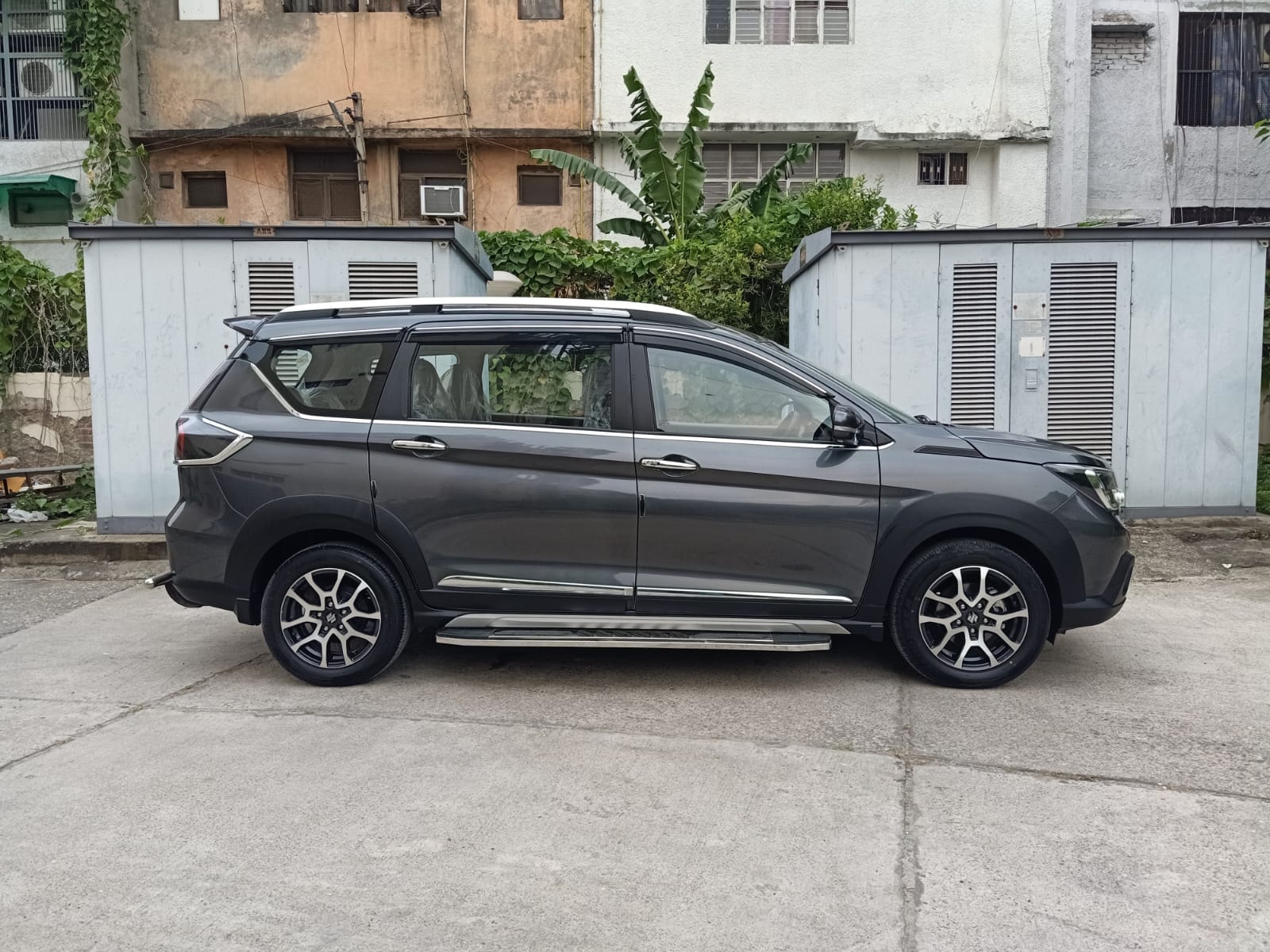 XL6 image 6 XL6 image 6