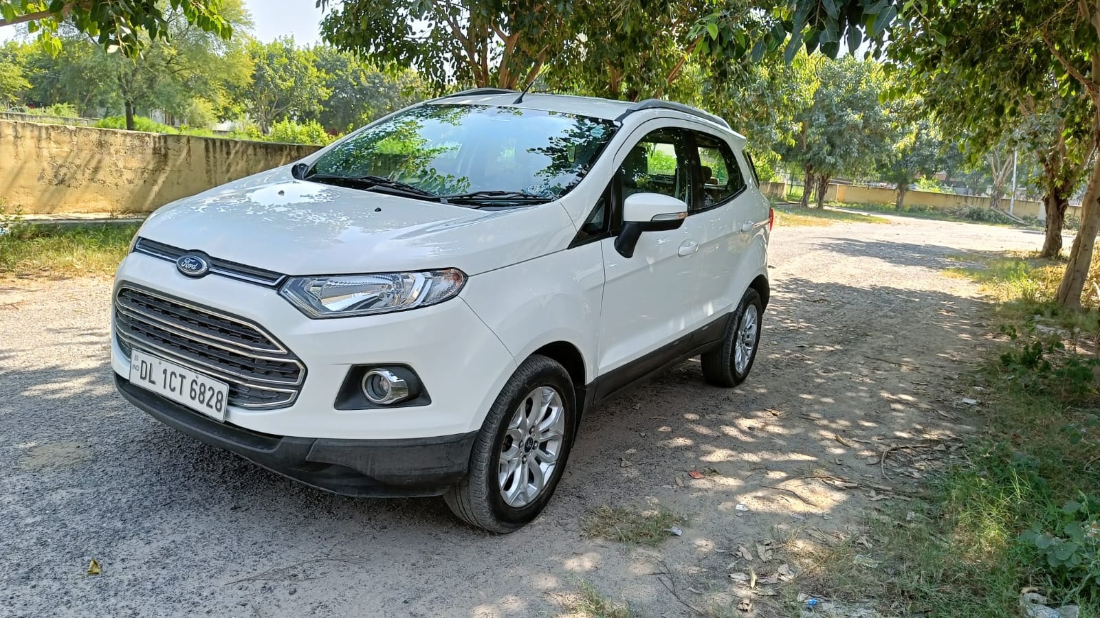 EcoSport image 1 EcoSport image 1