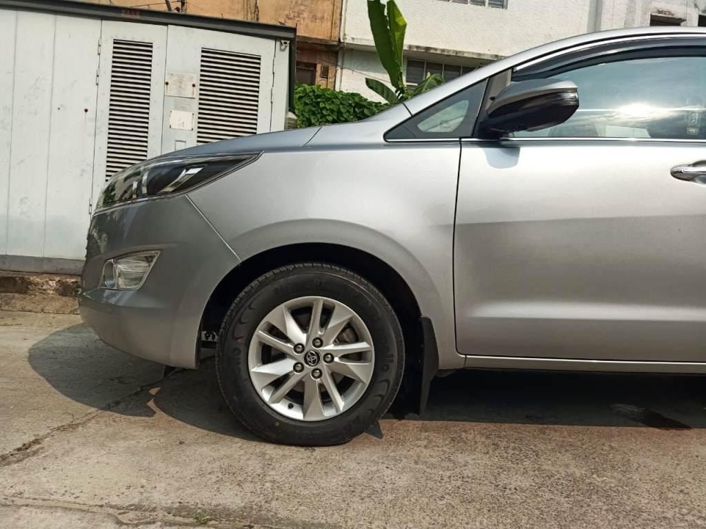 Innova Crysta image 9 Innova Crysta image 9