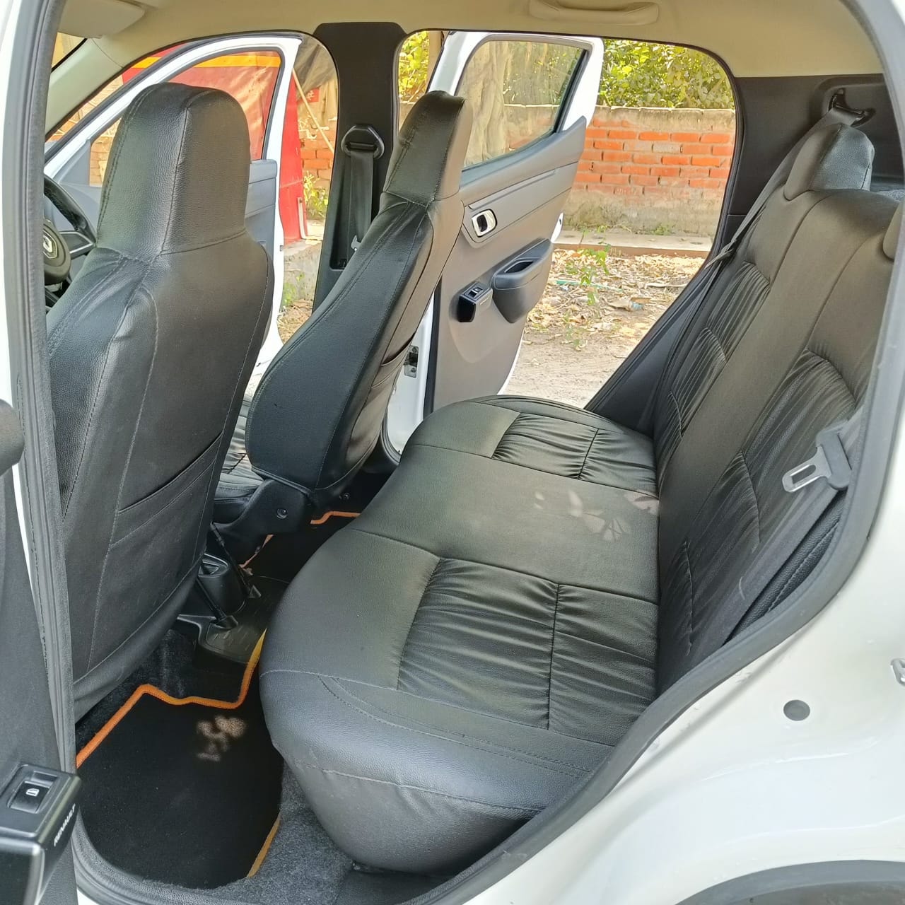 Kwid image 17 Kwid image 17