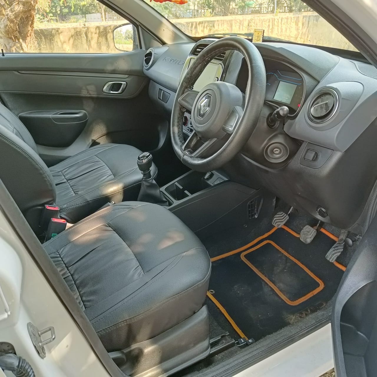 Kwid image 12 Kwid image 12