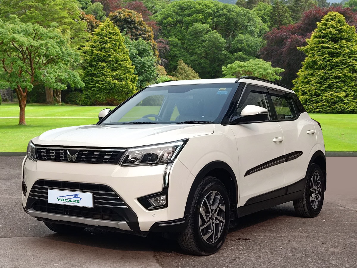 XUV300 image 1 XUV300 image 1