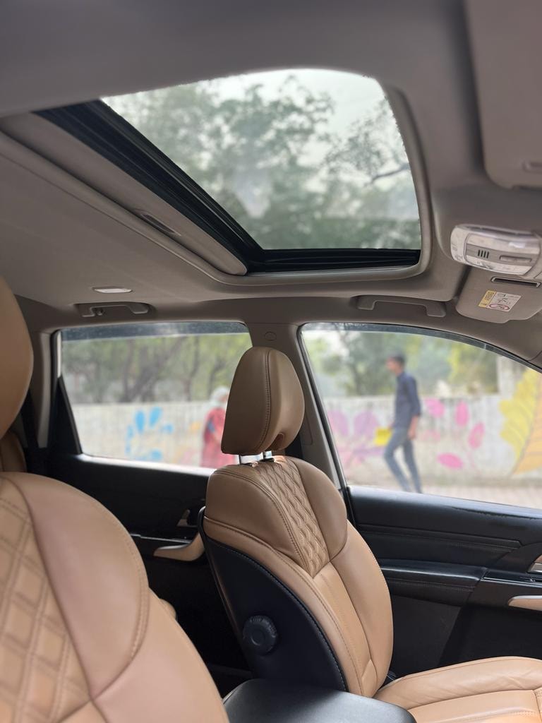 XUV500 image 14 XUV500 image 14