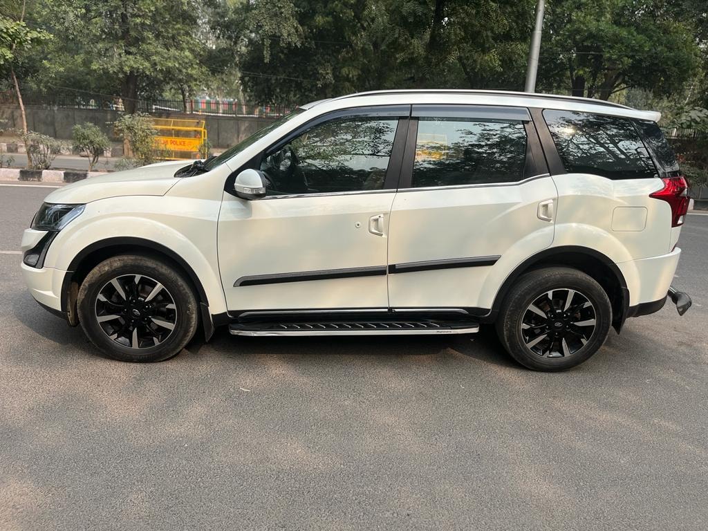 XUV500 image 2 XUV500 image 2