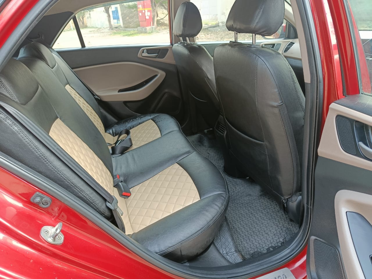 Elite i20 image 17 Elite i20 image 17