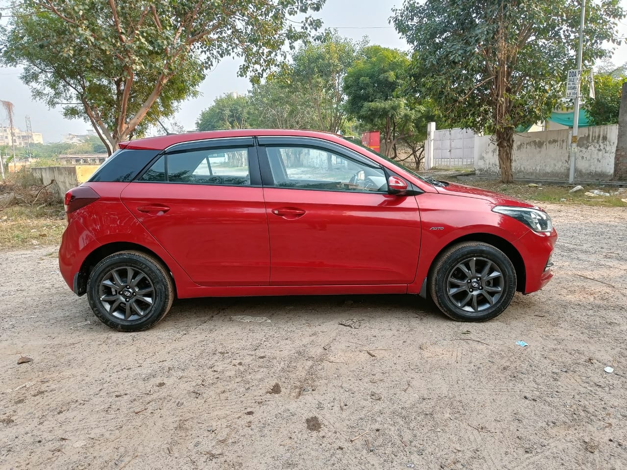 Elite i20 image 6 Elite i20 image 6