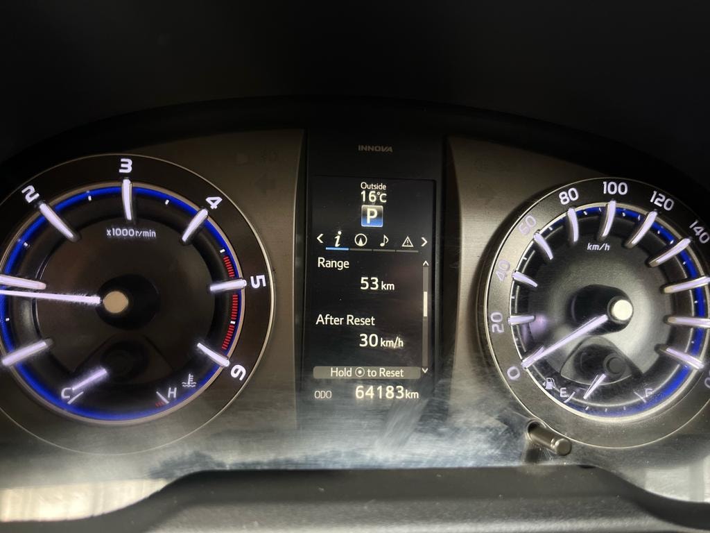 Innova Crysta image 11 Innova Crysta image 11