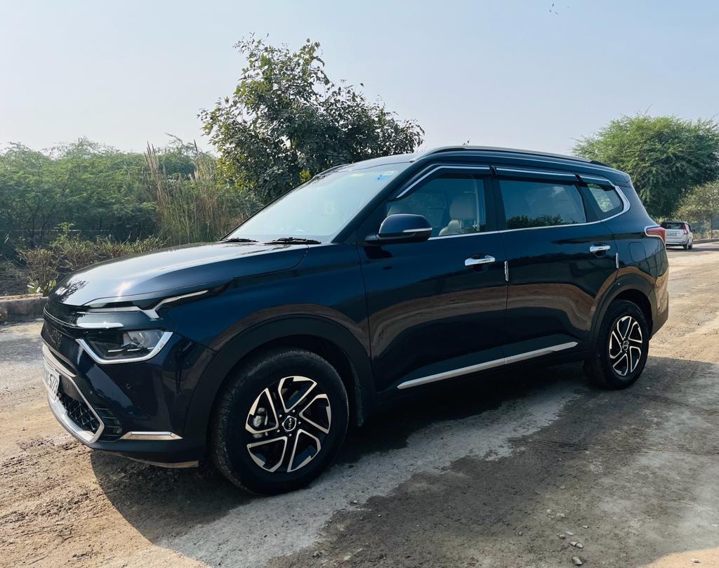 Carens image 1 Carens image 1