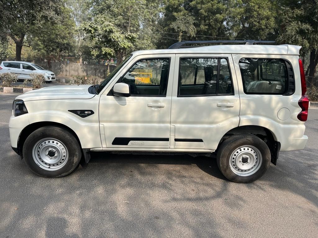 Scorpio Classic image 2 Scorpio Classic image 2