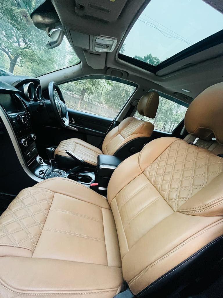 XUV500 image 17 XUV500 image 17