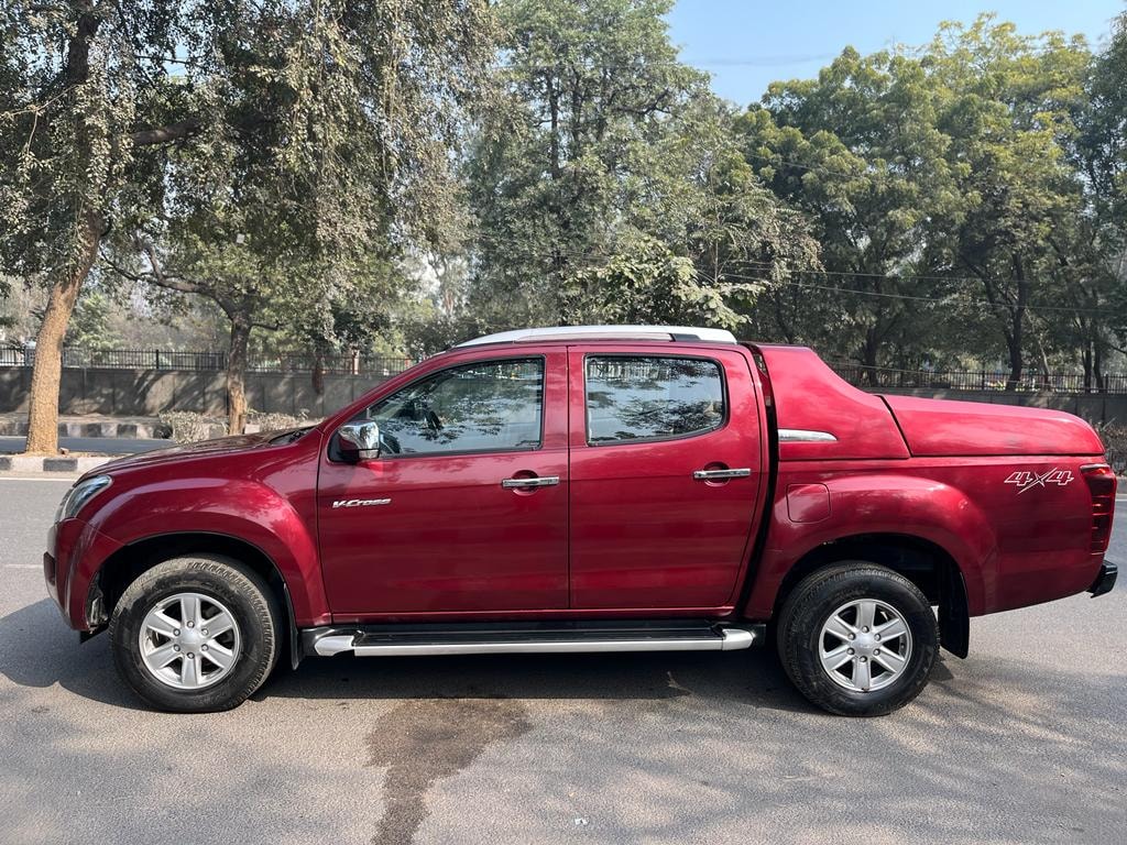 D-Max V-Cross image 14 D-Max V-Cross image 14