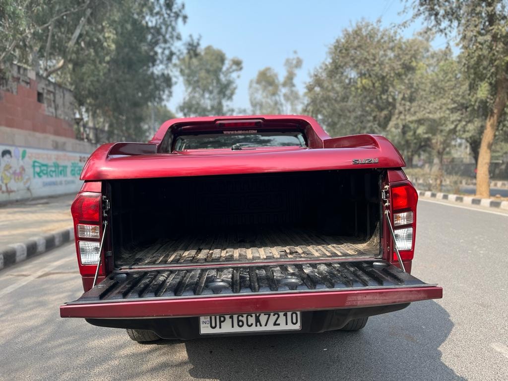 D-Max V-Cross image 4 D-Max V-Cross image 4