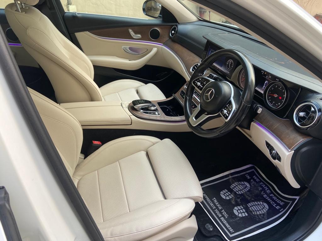 E-Class image 16 E-Class image 16