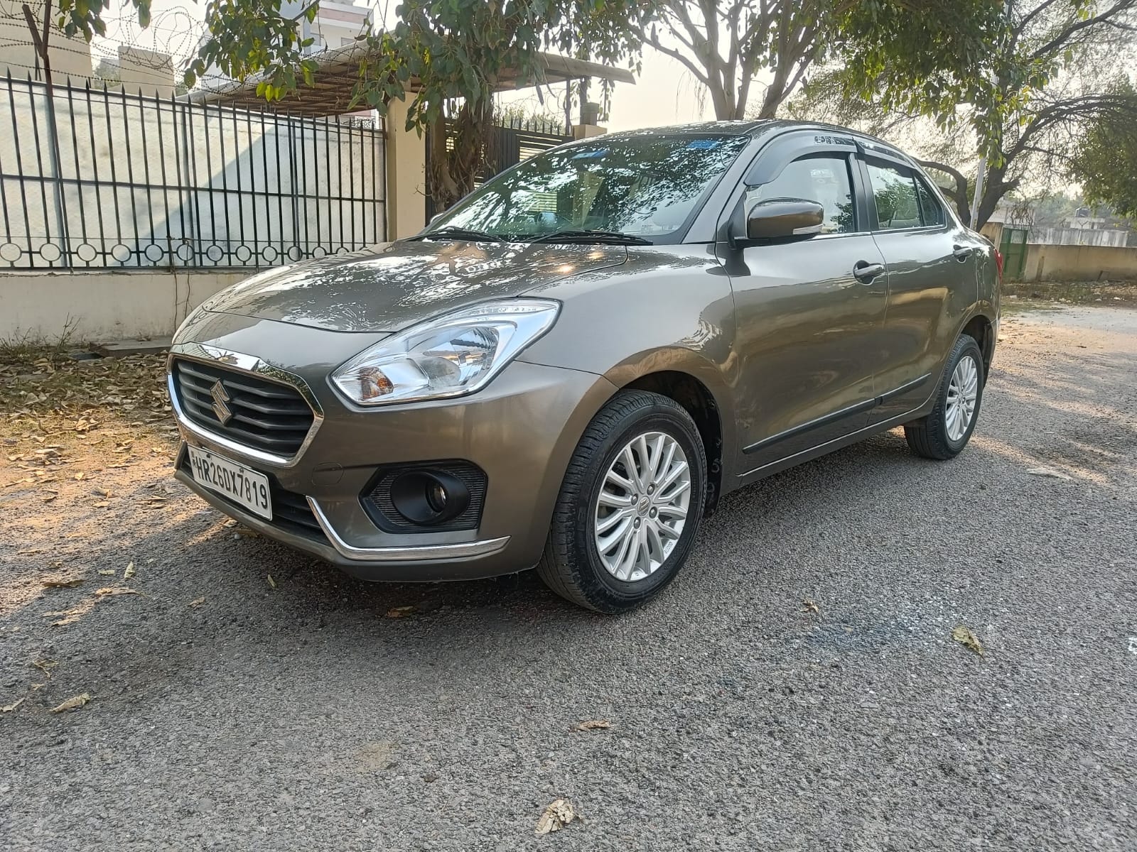 Dzire image 1 Dzire image 1