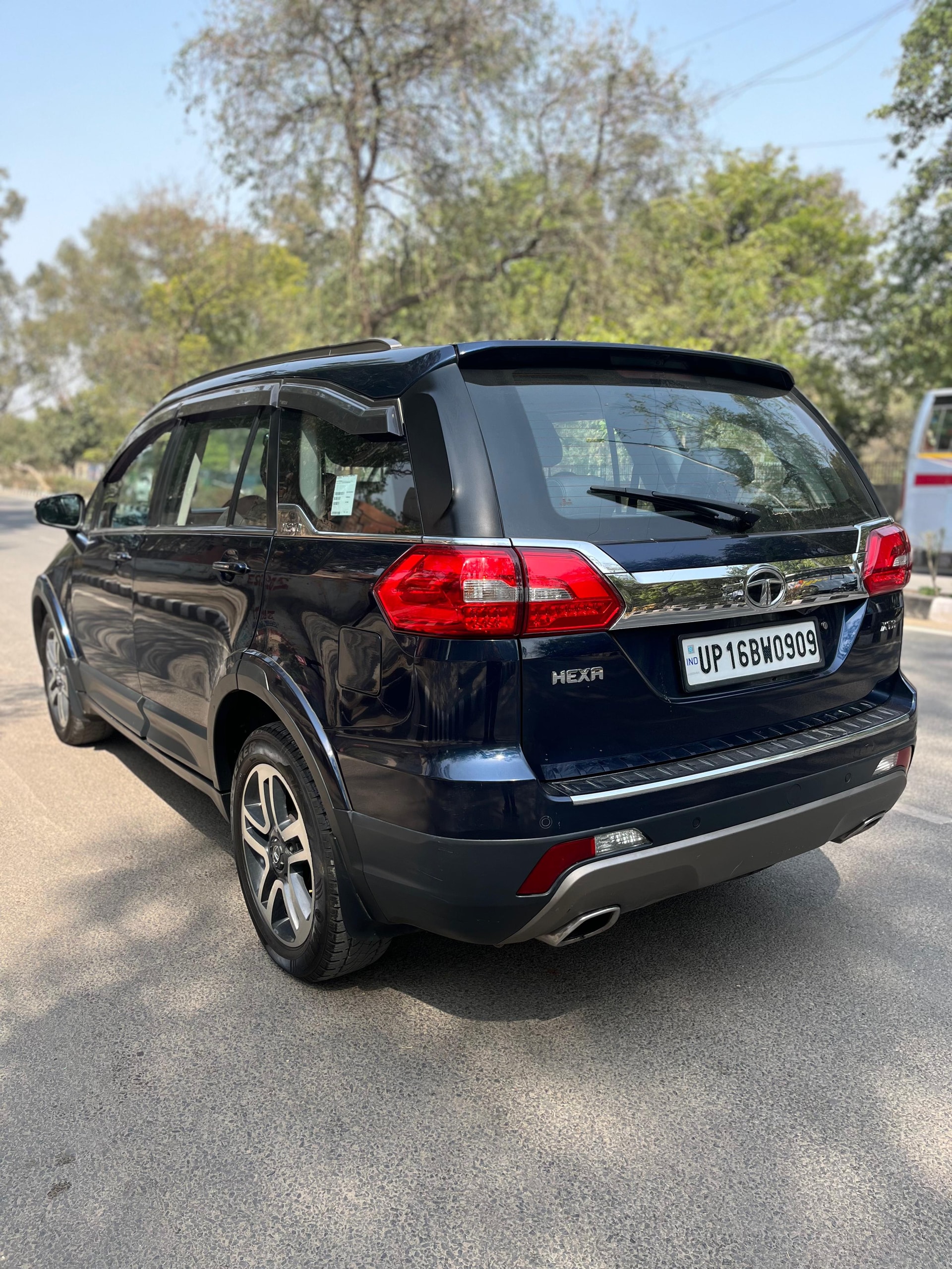 Hexa image 3 Hexa image 3