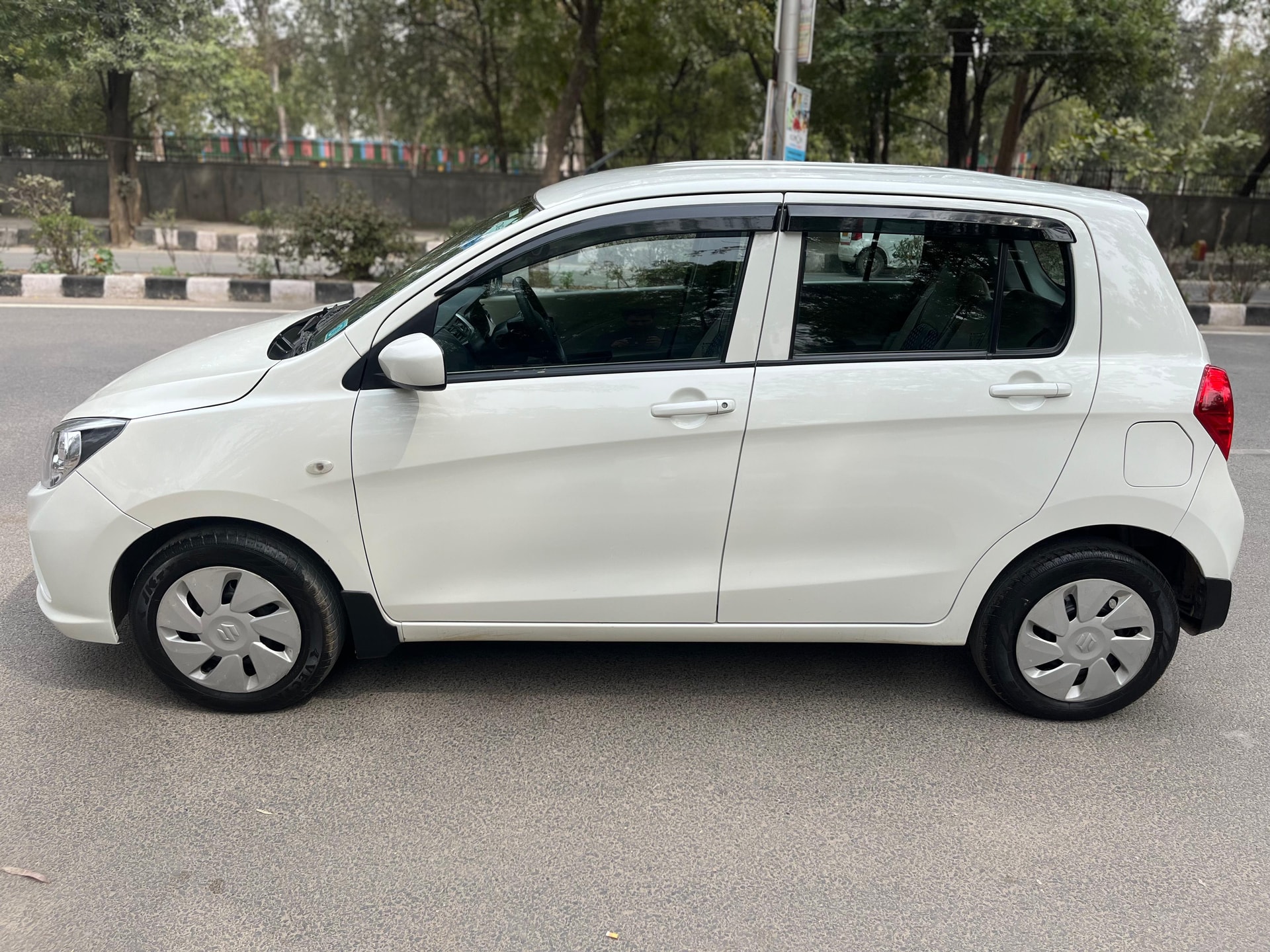 Celerio image 2 Celerio image 2