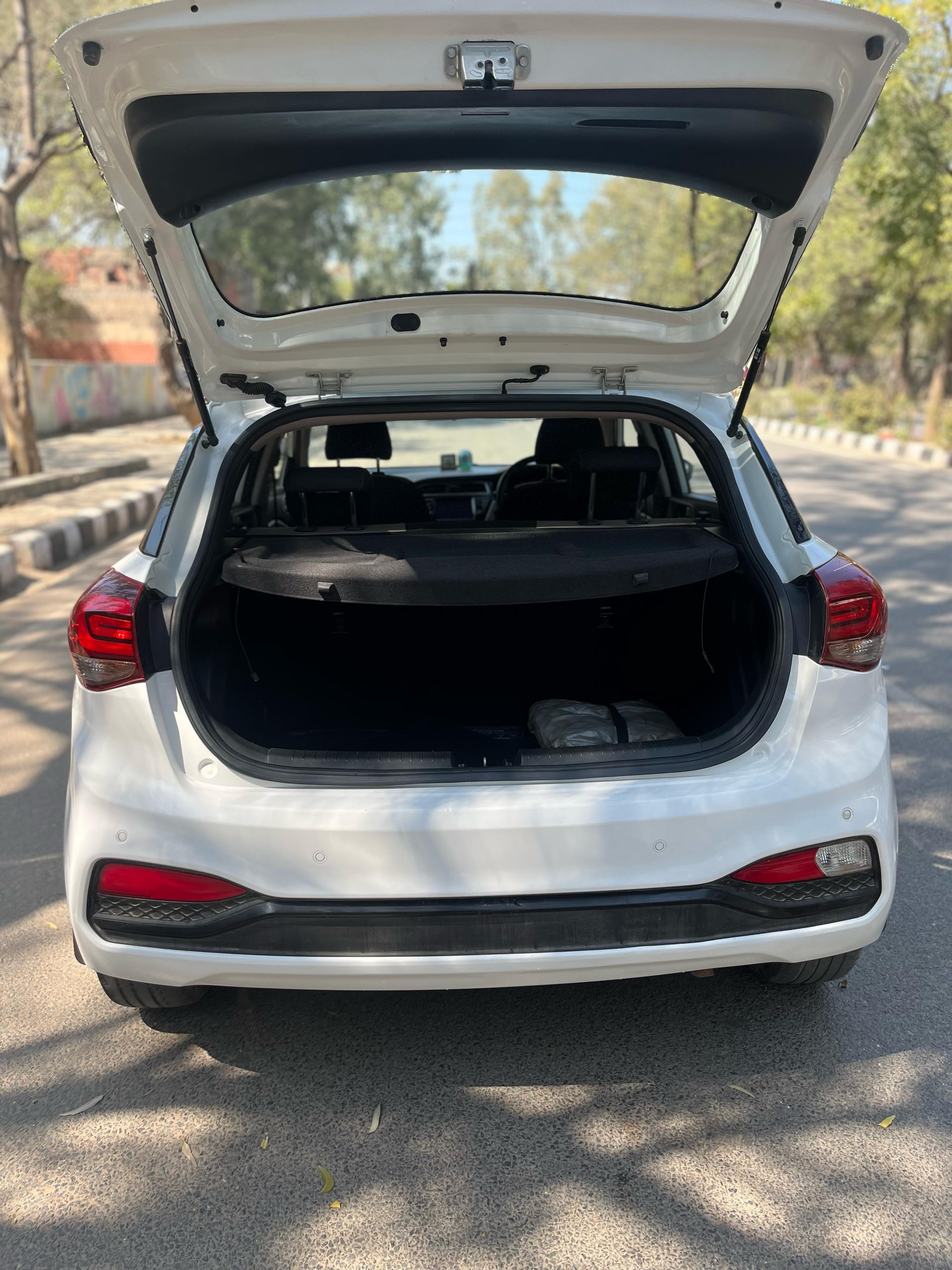 Elite i20 image 10 Elite i20 image 10