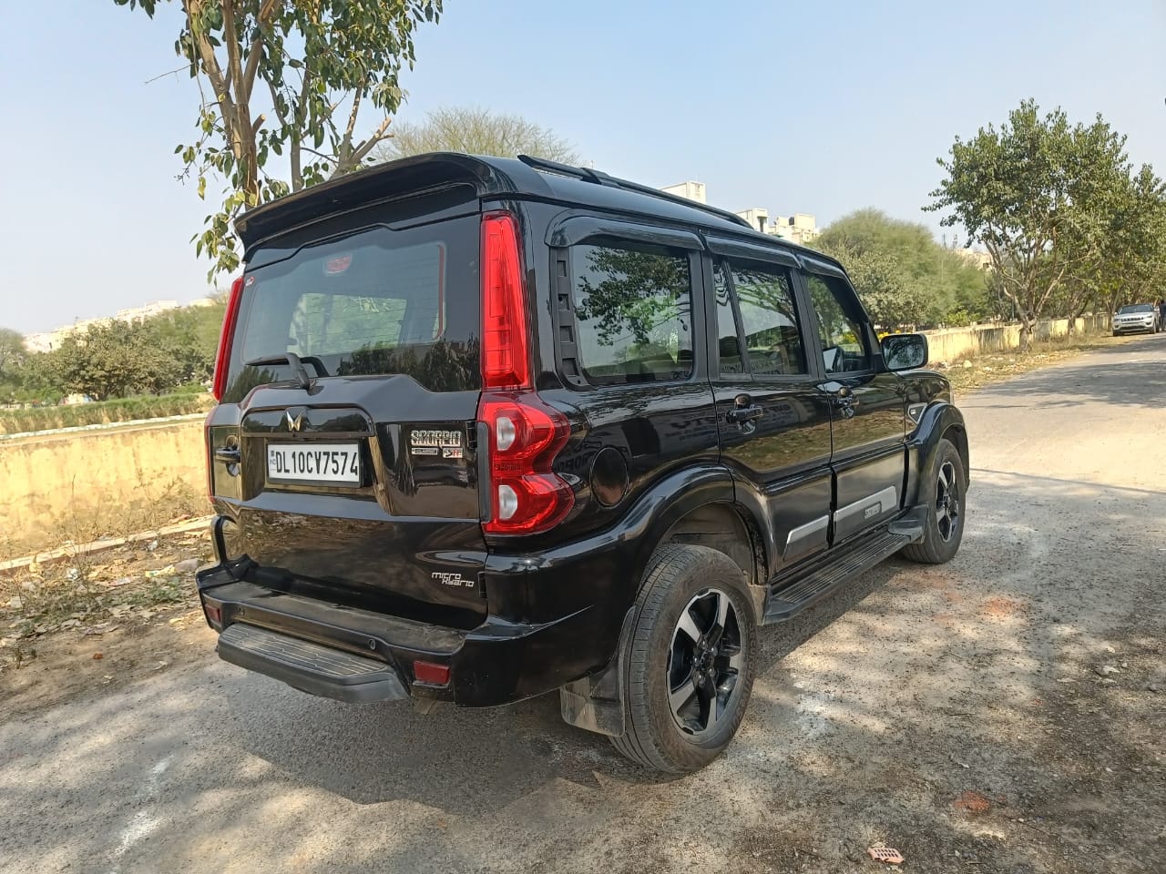 Scorpio Classic image 5 Scorpio Classic image 5