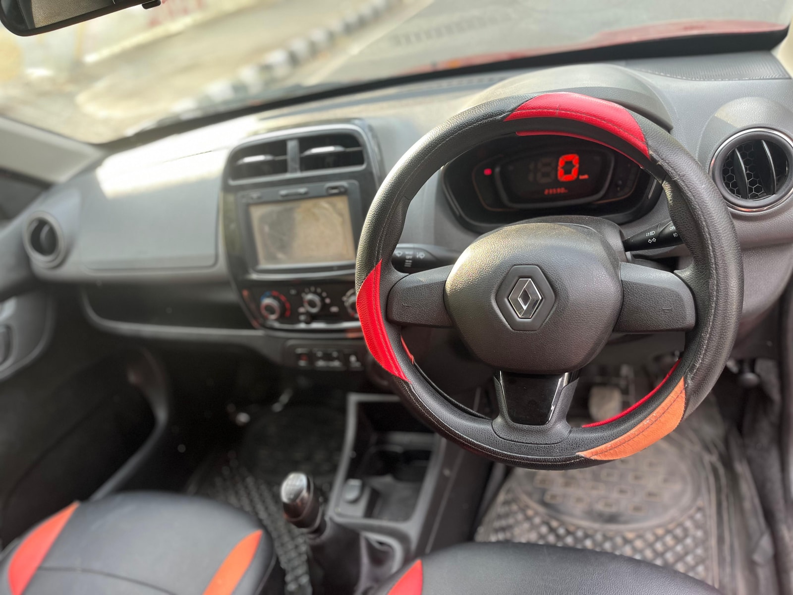 Kwid image 12 Kwid image 12