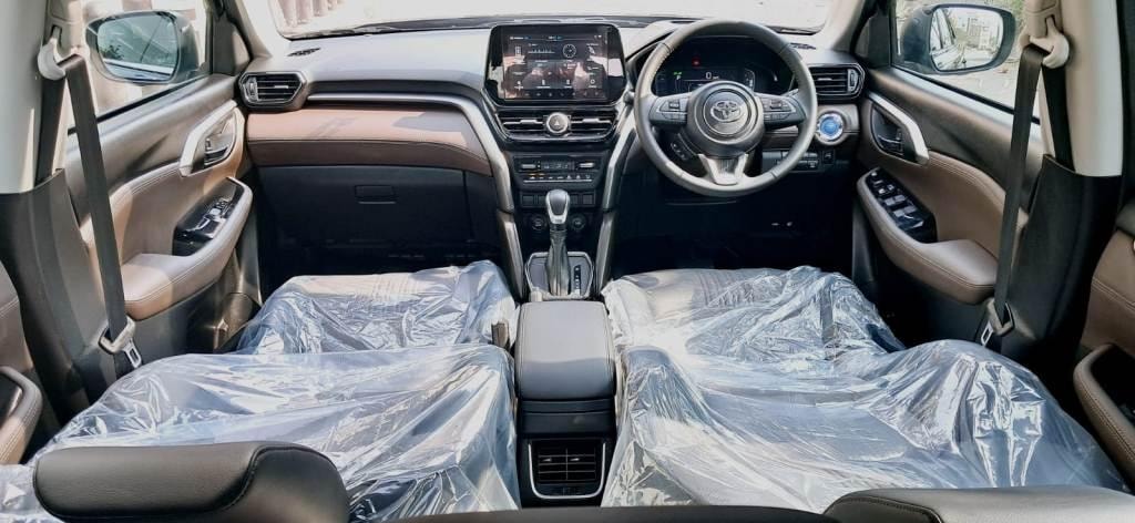 Urban Cruiser Hyryder image 16 Urban Cruiser Hyryder image 16