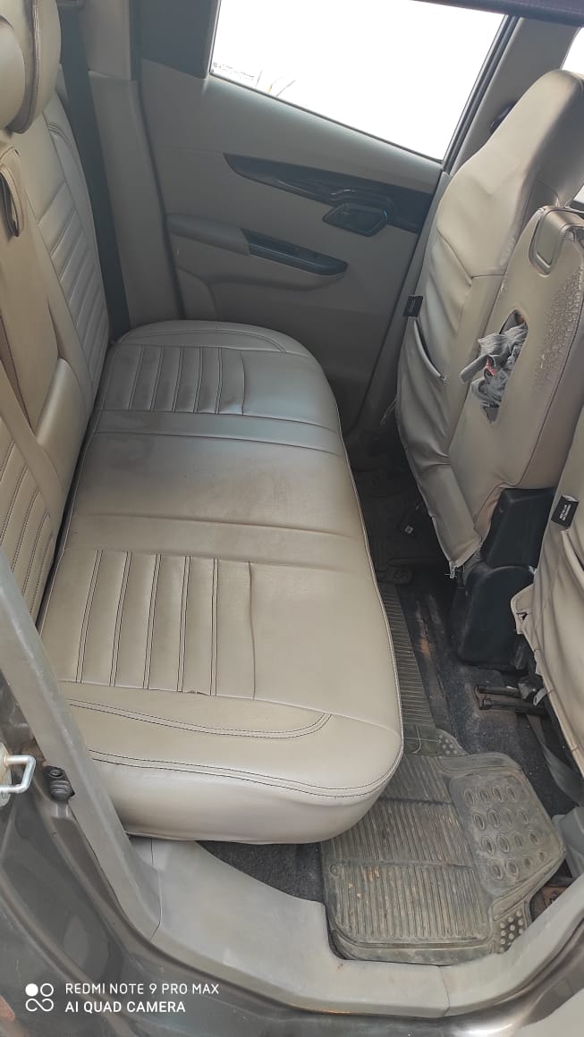 KUV100 image 2 KUV100 image 2