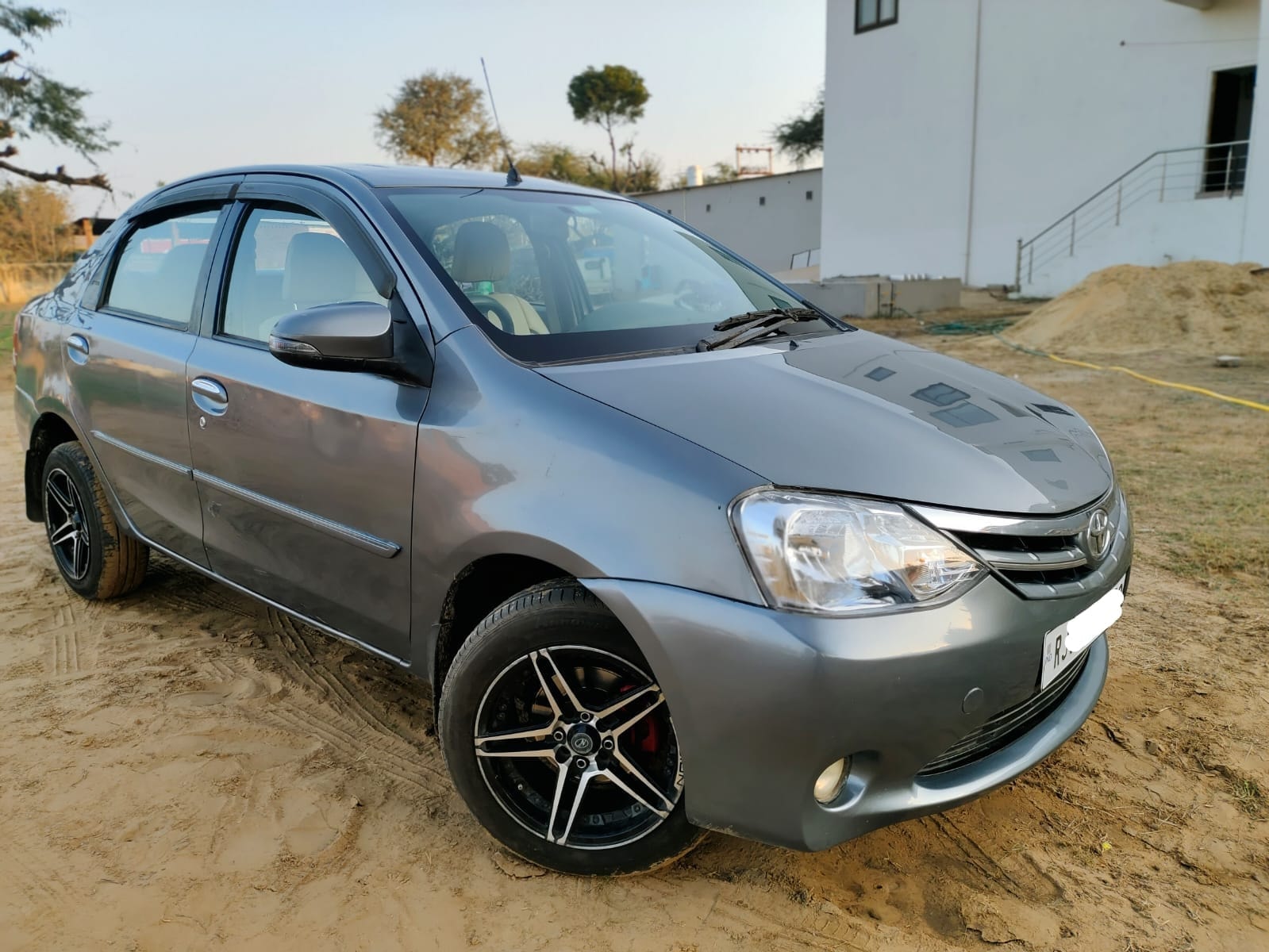 Etios image 7 Etios image 7