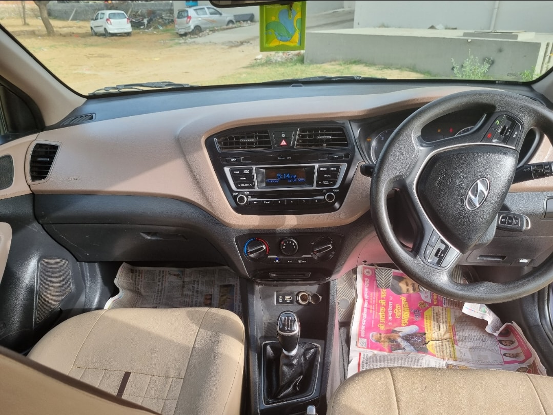 Elite i20 image 18 Elite i20 image 18