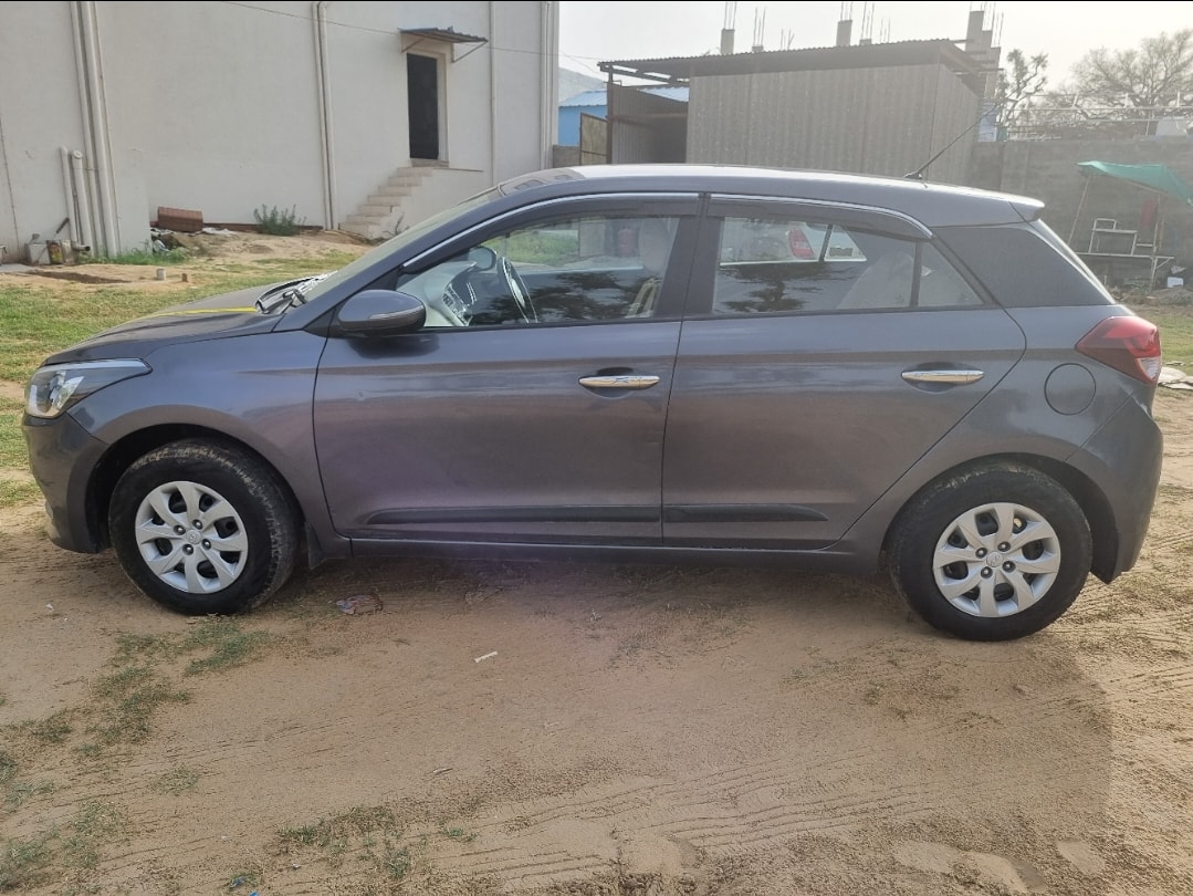 Elite i20 image 7 Elite i20 image 7