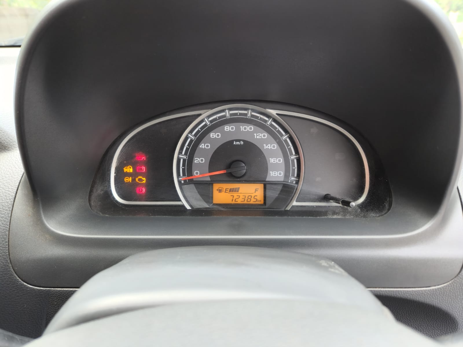 Alto 800 image 16 Alto 800 image 16