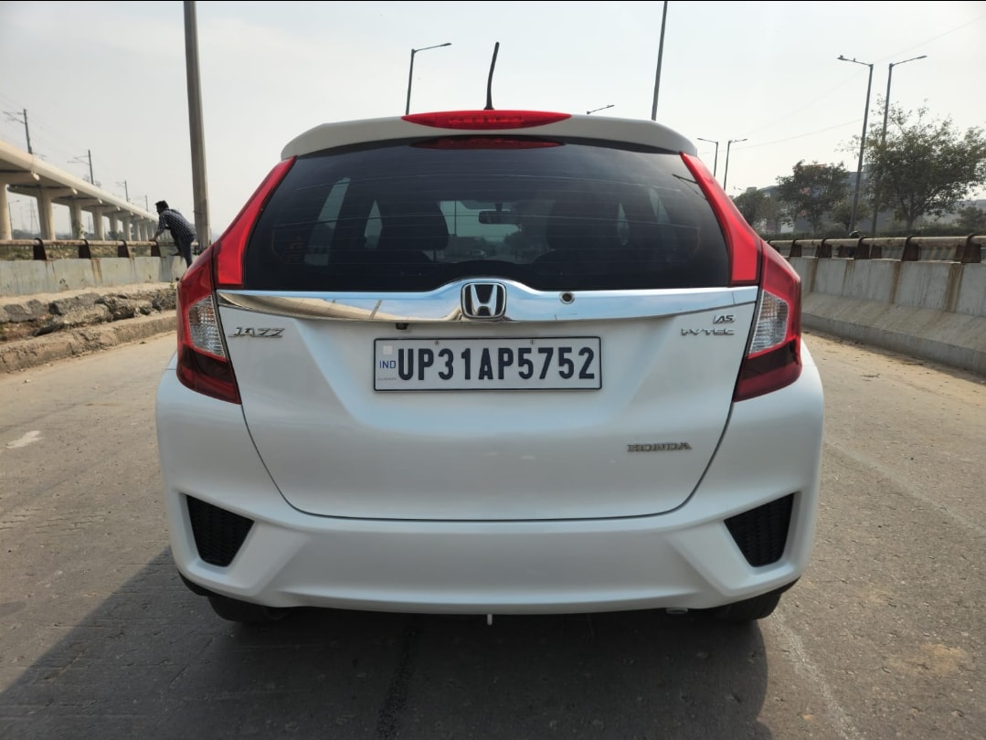 Jazz image 3 Jazz image 3