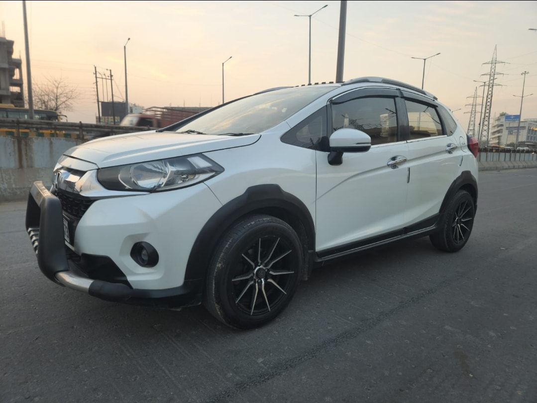 WR-V image 1 WR-V image 1