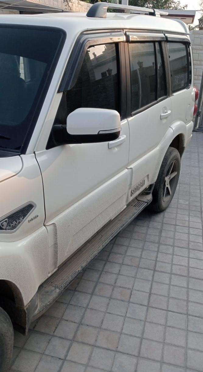 Scorpio image 4 Scorpio image 4