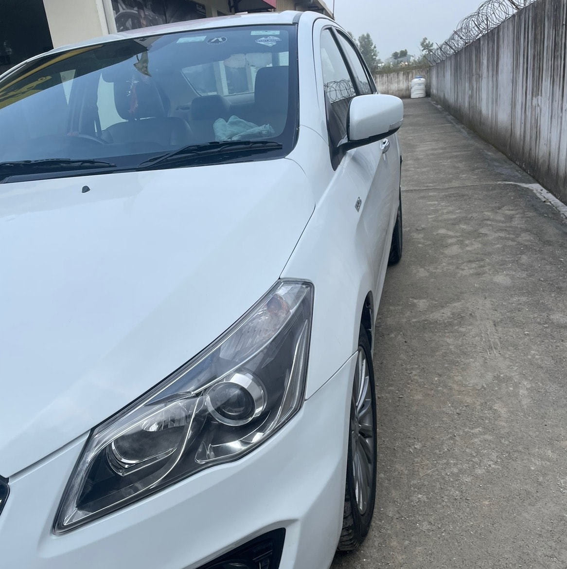 Ciaz image 2 Ciaz image 2