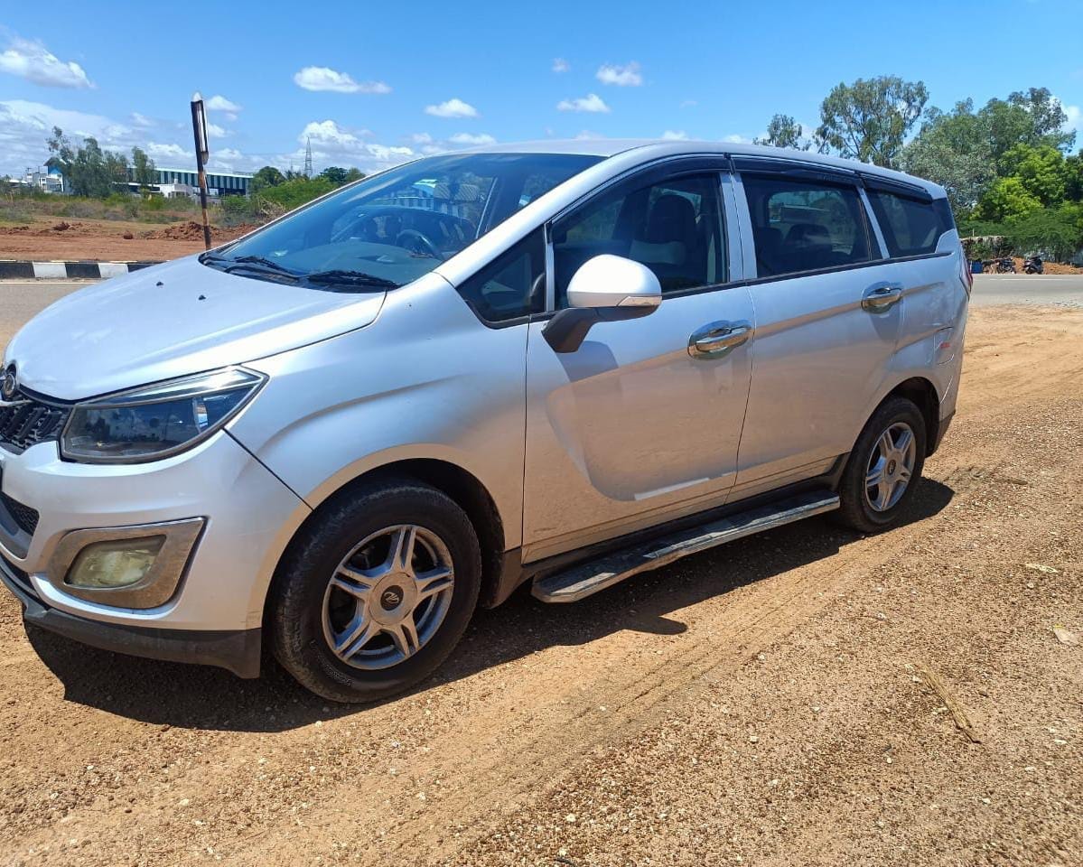 Used 2022 Mahindra XUV300 Used 2022 Mahindra XUV300