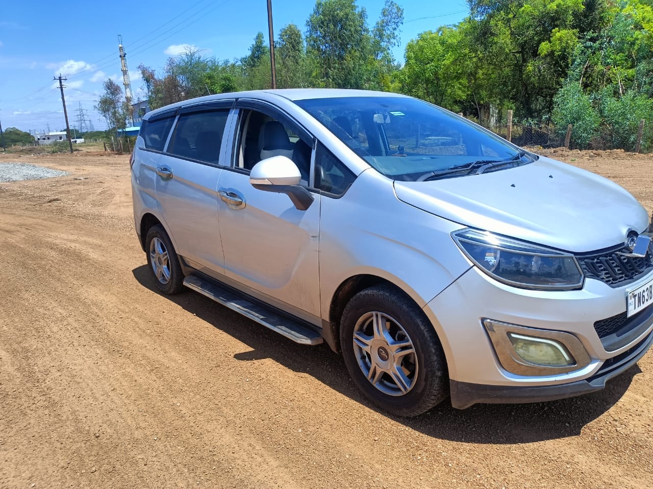 Used 2022 Mahindra XUV300 Used 2022 Mahindra XUV300