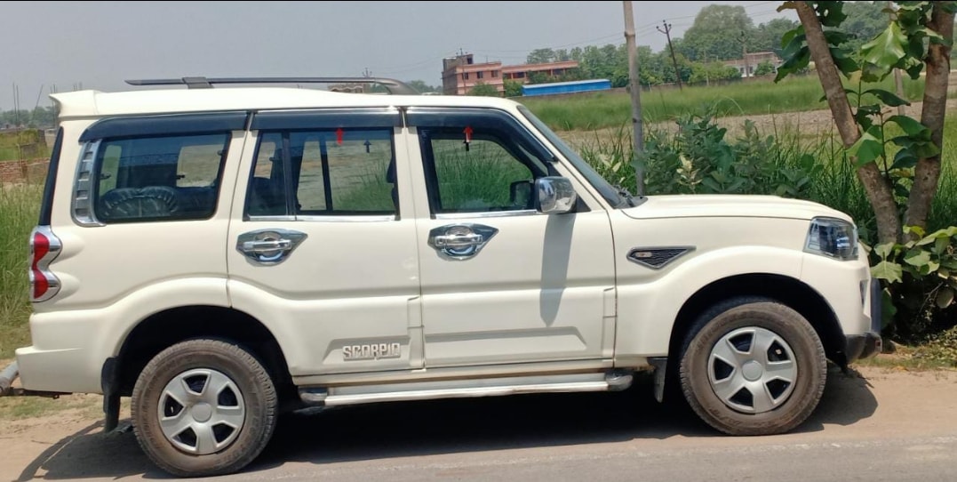 Scorpio image 3 Scorpio image 3