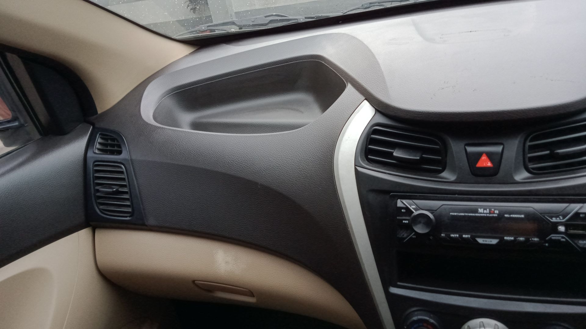 EON image 14 EON image 14